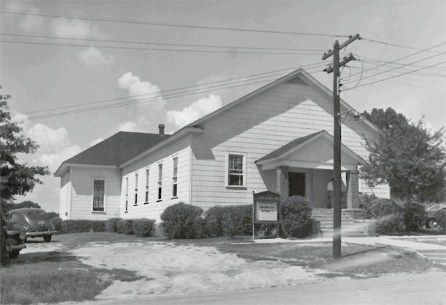 A photograph of the Saint Stephen Church building.